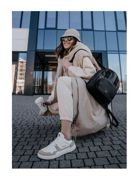 Barefoot Barebarics Zing